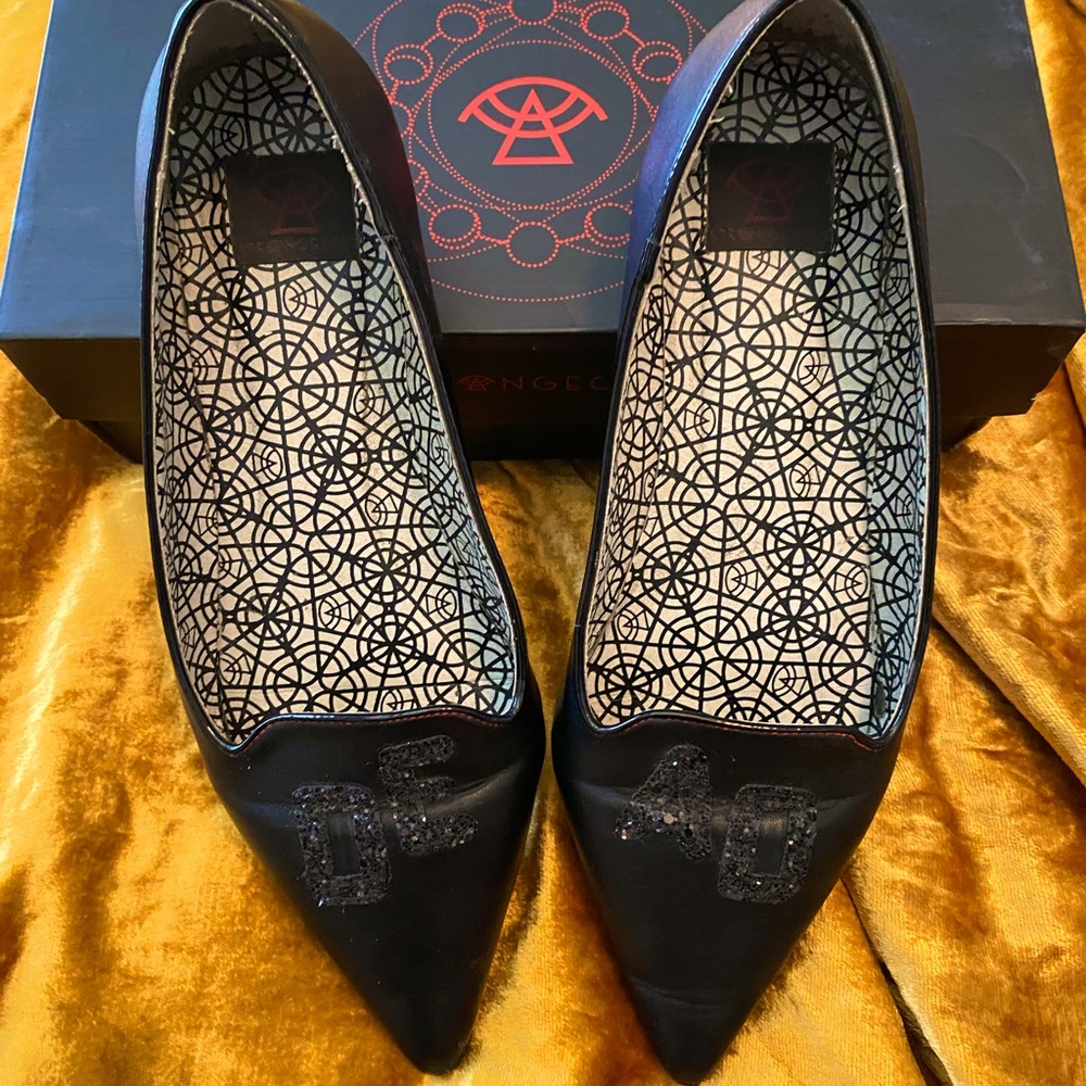 Strange Cvlt Dagger Drop Dead Gorgeous Flats